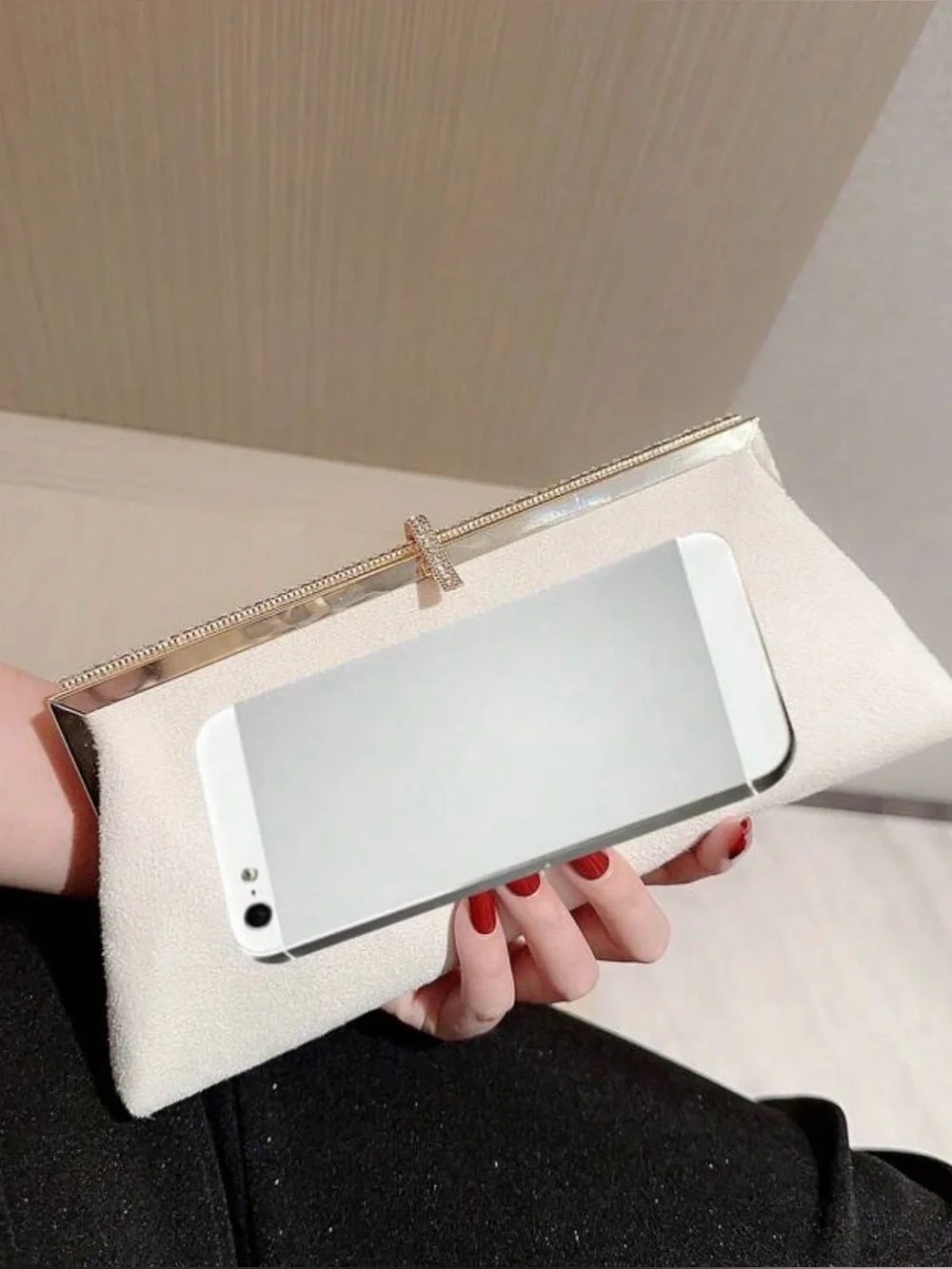 Elegant Cream Evening Clutch with Gold Accents